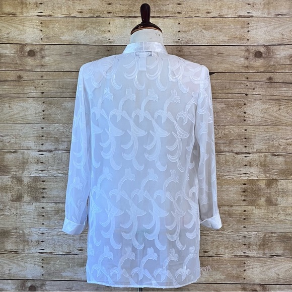 Dana Kay Size 14W White Floral Blouse - Picture 4 of 7